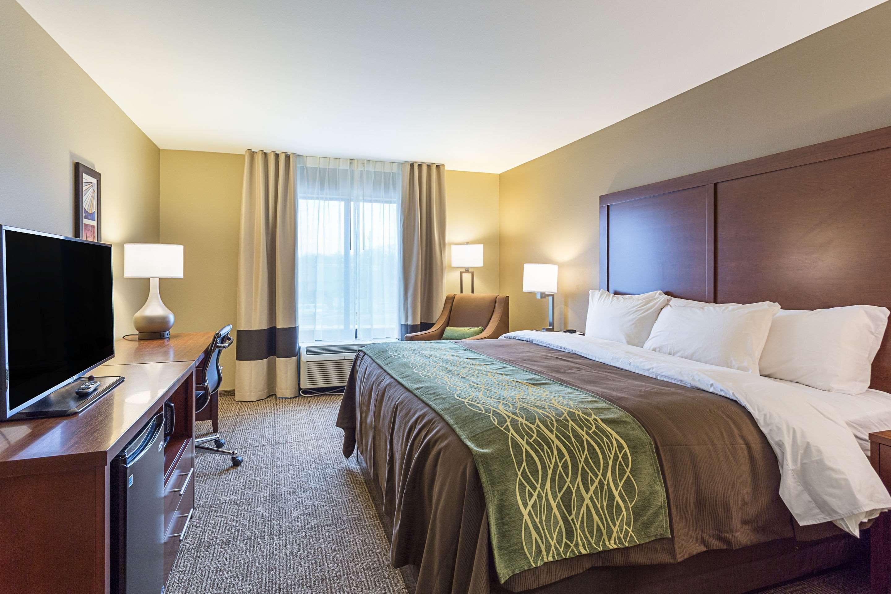 Comfort Inn & Suites Zachary Екстериор снимка