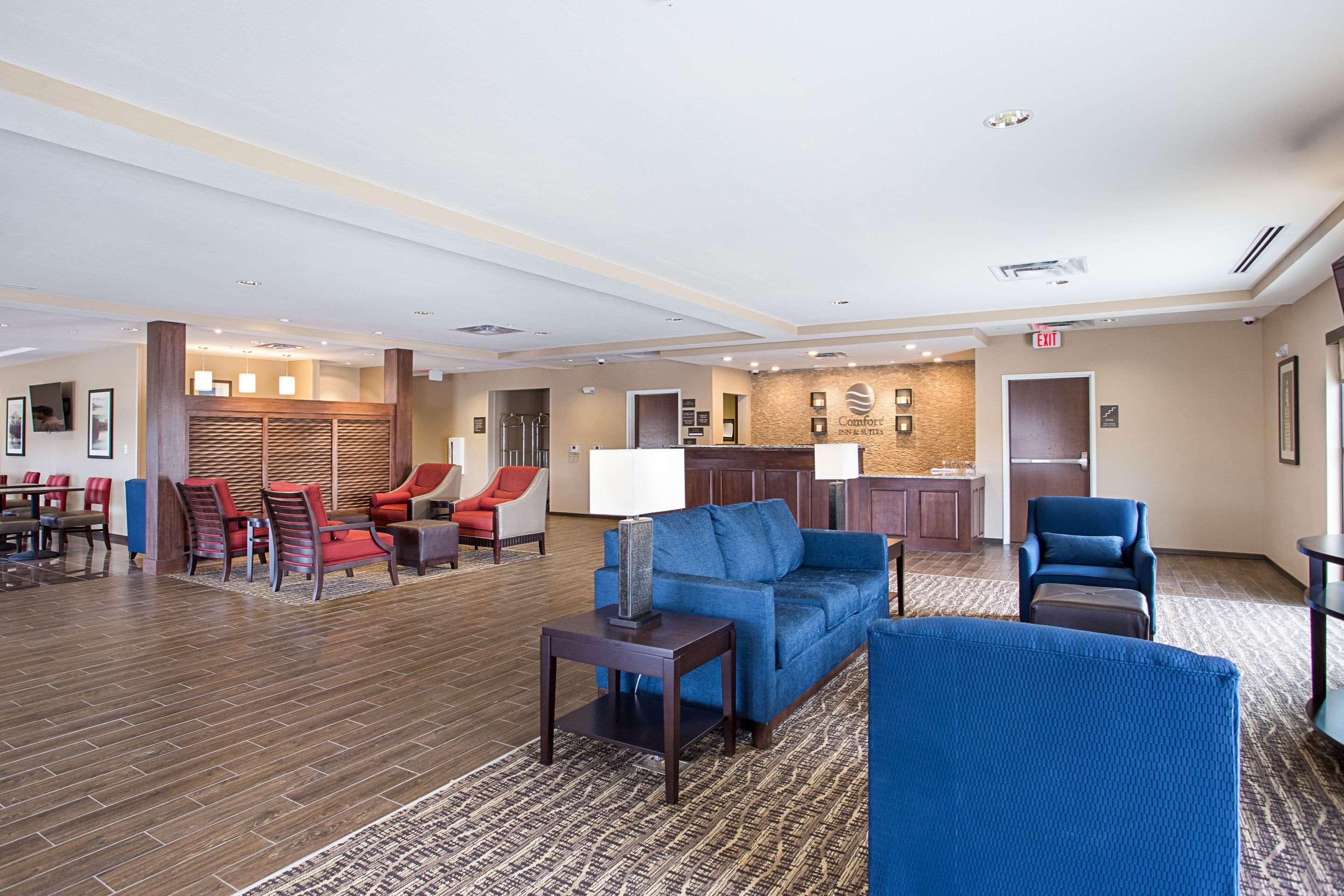 Comfort Inn & Suites Zachary Екстериор снимка