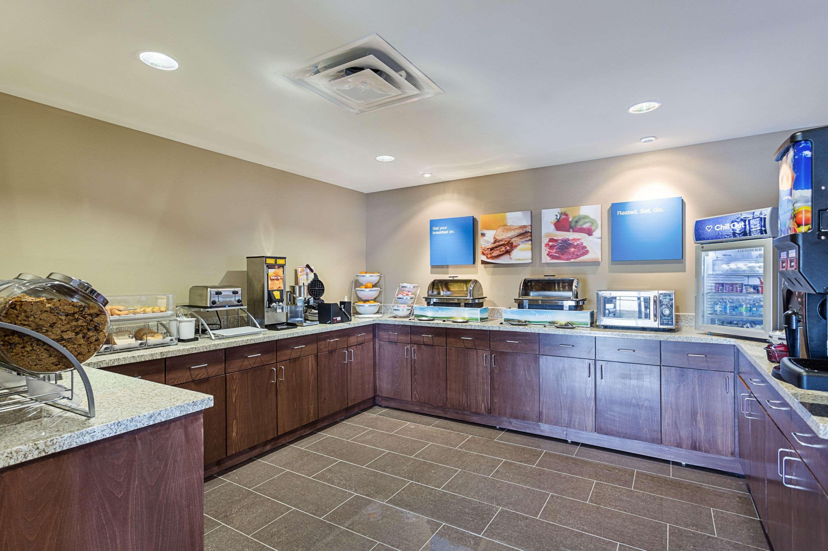 Comfort Inn & Suites Zachary Екстериор снимка