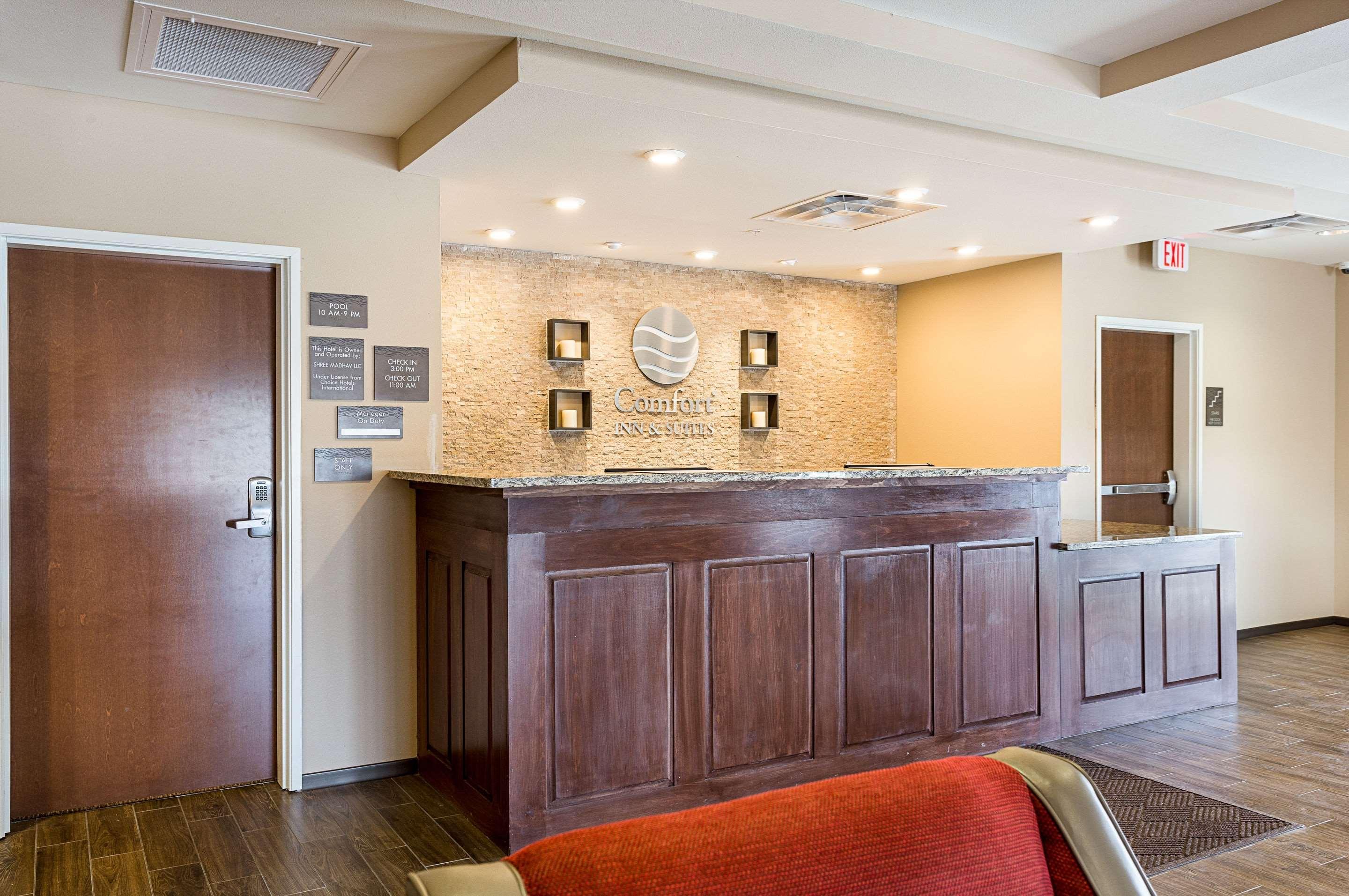 Comfort Inn & Suites Zachary Екстериор снимка
